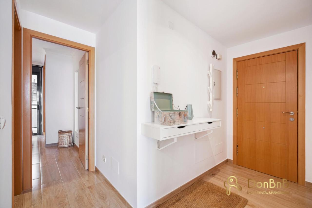 Cozy Apartment With Sea View And Private Parking In فوينخيرولا المظهر الخارجي الصورة